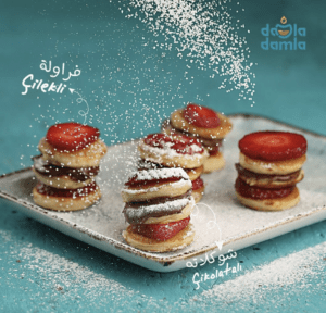 بان كيك بالفراولة داملا كافيه في اسطنبول 